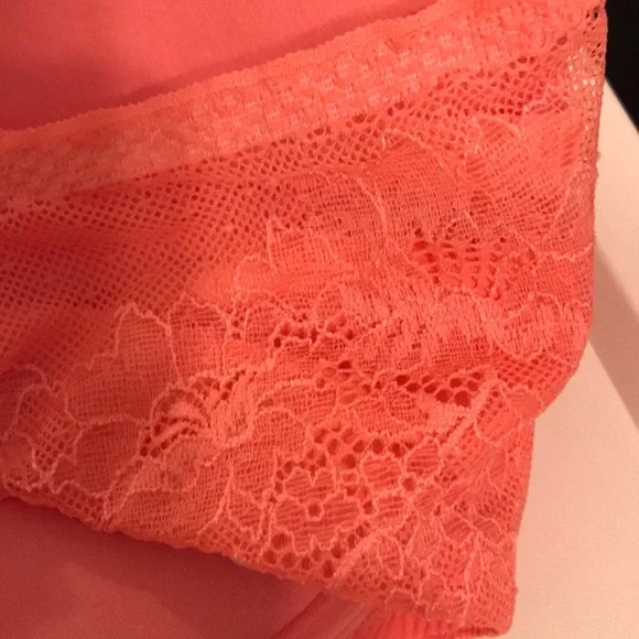 VS THE T-SHIRT Light Push-up Perfect Shape Bra 34E (DD) - Picture 9 of 10